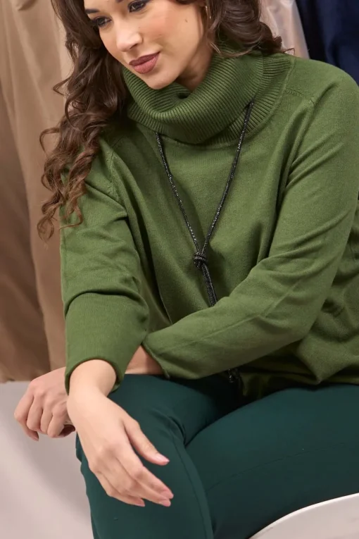 Maglia a manica raglan con collo alto MILITARE