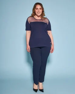 Maglia a maniche corte in filato di misto viscosa con carré in tulle B