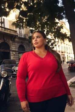 Maglia con scollo a V e inserto in paillettes sullo scollo RIBES