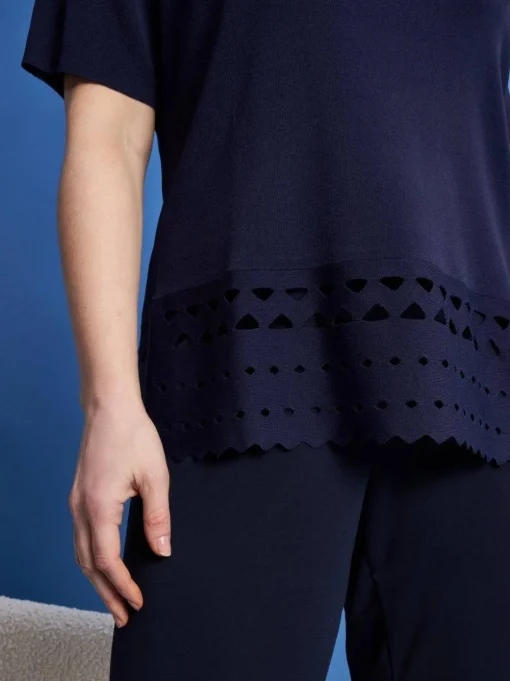 Maglia girocollo in filato di misto viscosa con intagli sul fondo BLU