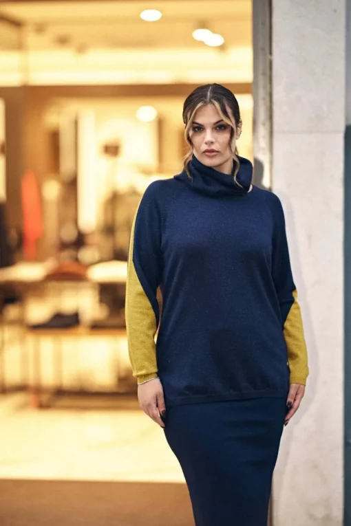 Maglia in lurex bicolor con collo removibile BLU