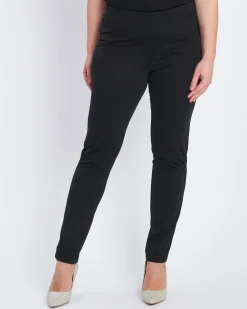 Pantalone basic con taglio push up posteriore NERO
