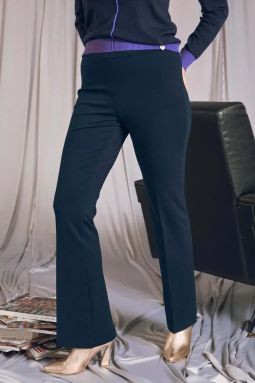 Pantalone comfy flare con vita elastica BLU