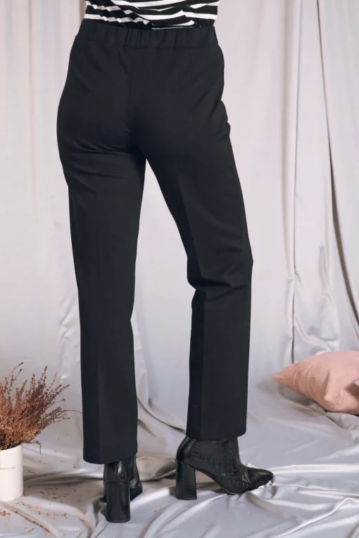 Pantaloni comfy straight leg NERO