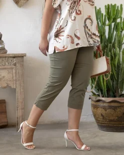 Pinocchietto cinque tasche in twill di misto cotone elasticizzato tint