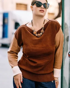 SCOLLO A BARCA A TRE COLORI CACAO