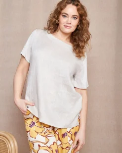 T-shirt combinata in lino e jersey melange con scollo a barca e tasca
